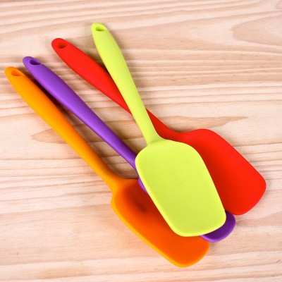 Cây xúc vét bột chuyên dụng silicon đúc 21cm
