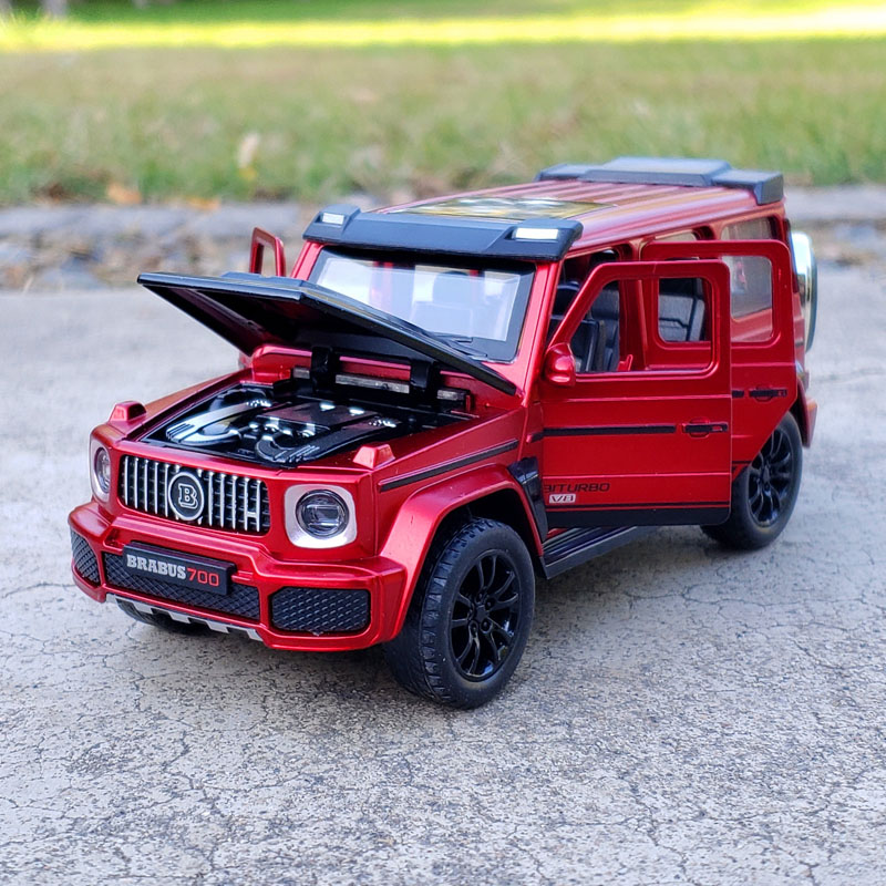 Mô hình xe Mercedes Brabus G700 1:32 Double Horses