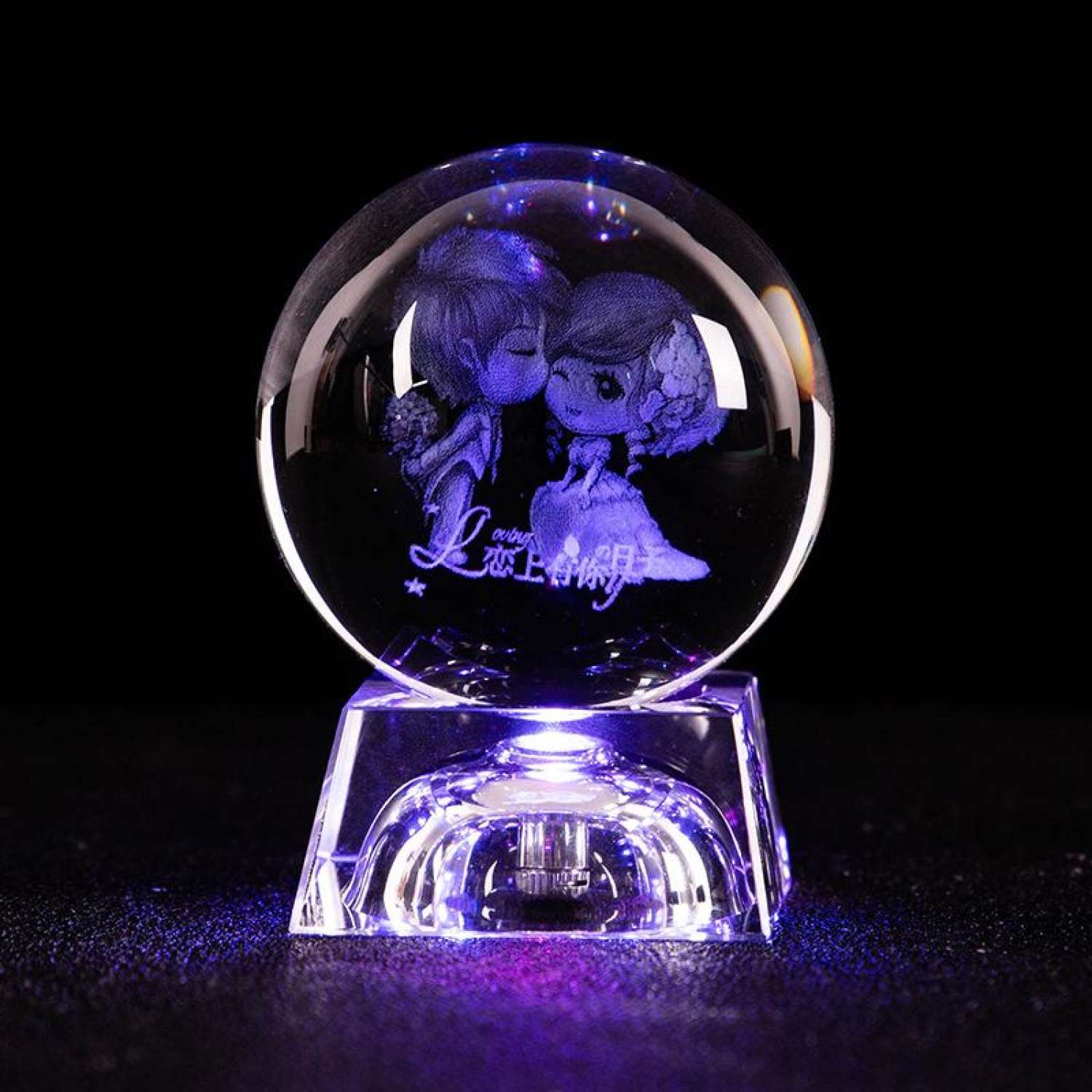 Quả Cầu Pha Lê Size 5cm Đế Thủy Tinh Có Đèn Trang Trí