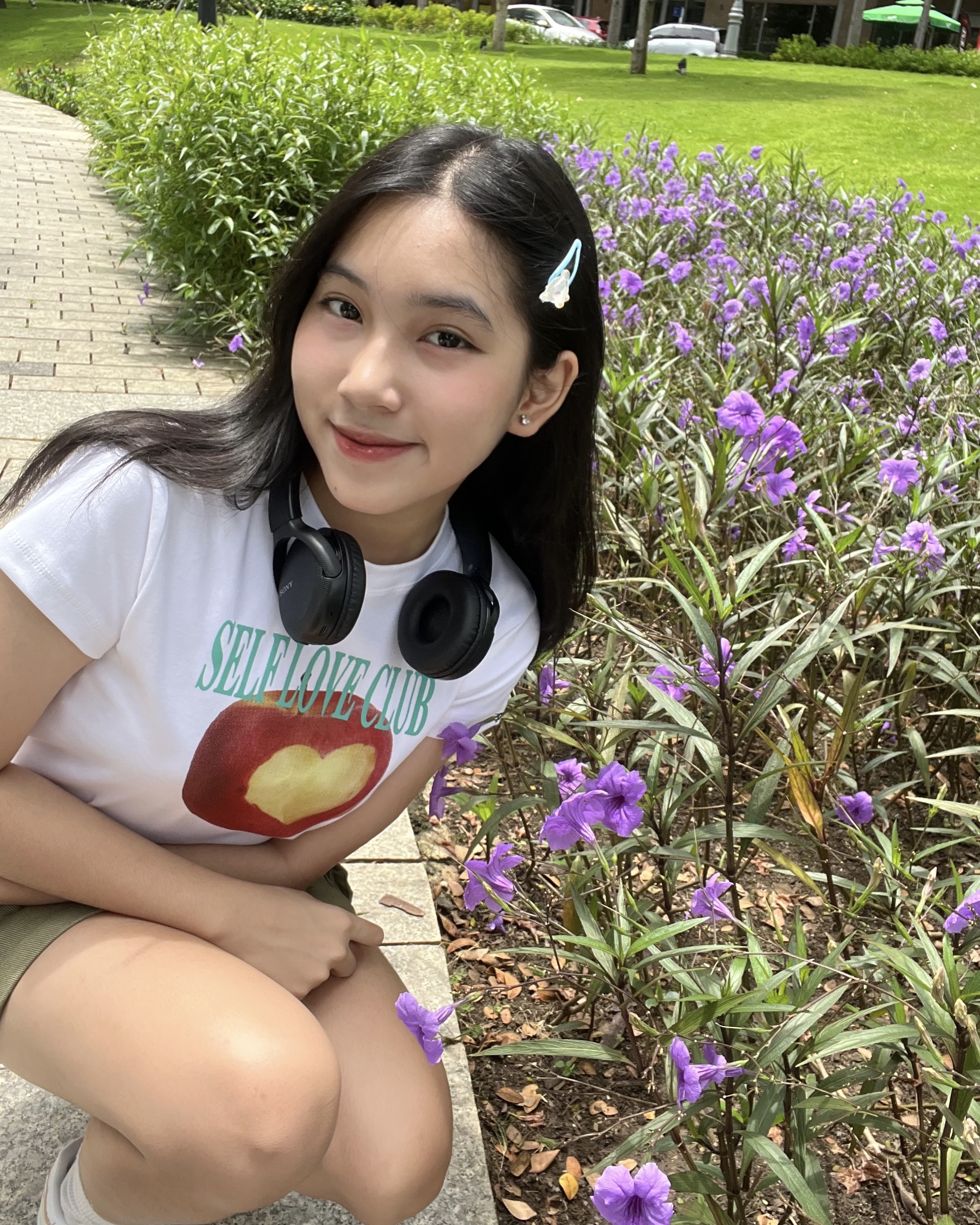 Áo croptop ôm SLC "Apple Heart" - Đen & Trắng & Xám nhạt