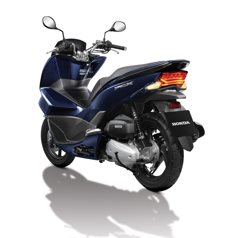 A má bửng ốp chóa đèn pha trước pcx 125 2015 2016