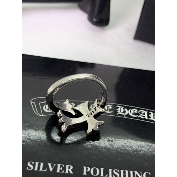 Nhẫn Chrome Heart 925 fullbox cao cấp.