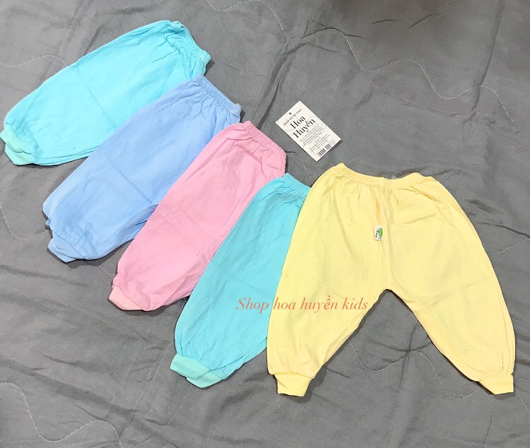 Combo 5 quần dài sơ sinh bé trai bé gái chất vải 100% Cotton Bosini nền màu Ống Bo cho bé 0-18kg