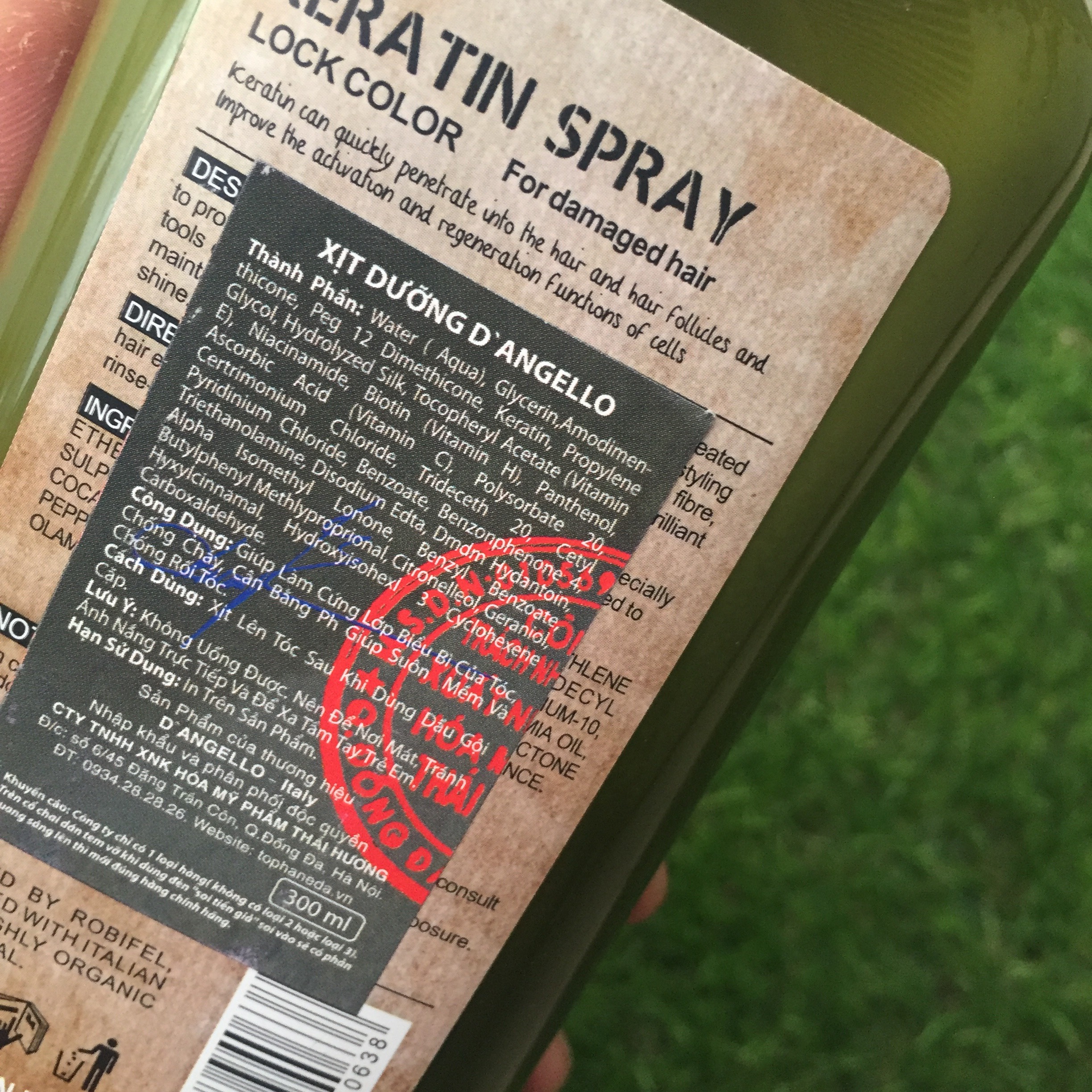 [HCM]Xịt dưỡng và chống cháy tóc Dangello Keratin 300ml (Mẫu Mới)