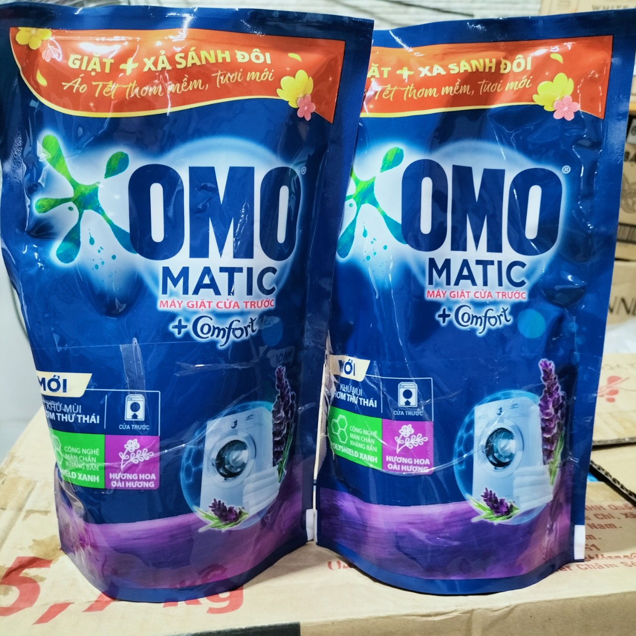 2 Bịch Nước giặt OMO MATIC 412G