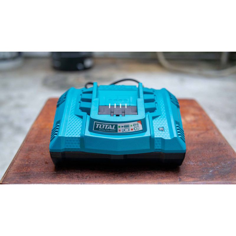 [Chính hãng] [Ảnh thật] Đế sạc nhanh thông minh pin 20v Total TFCLI2003