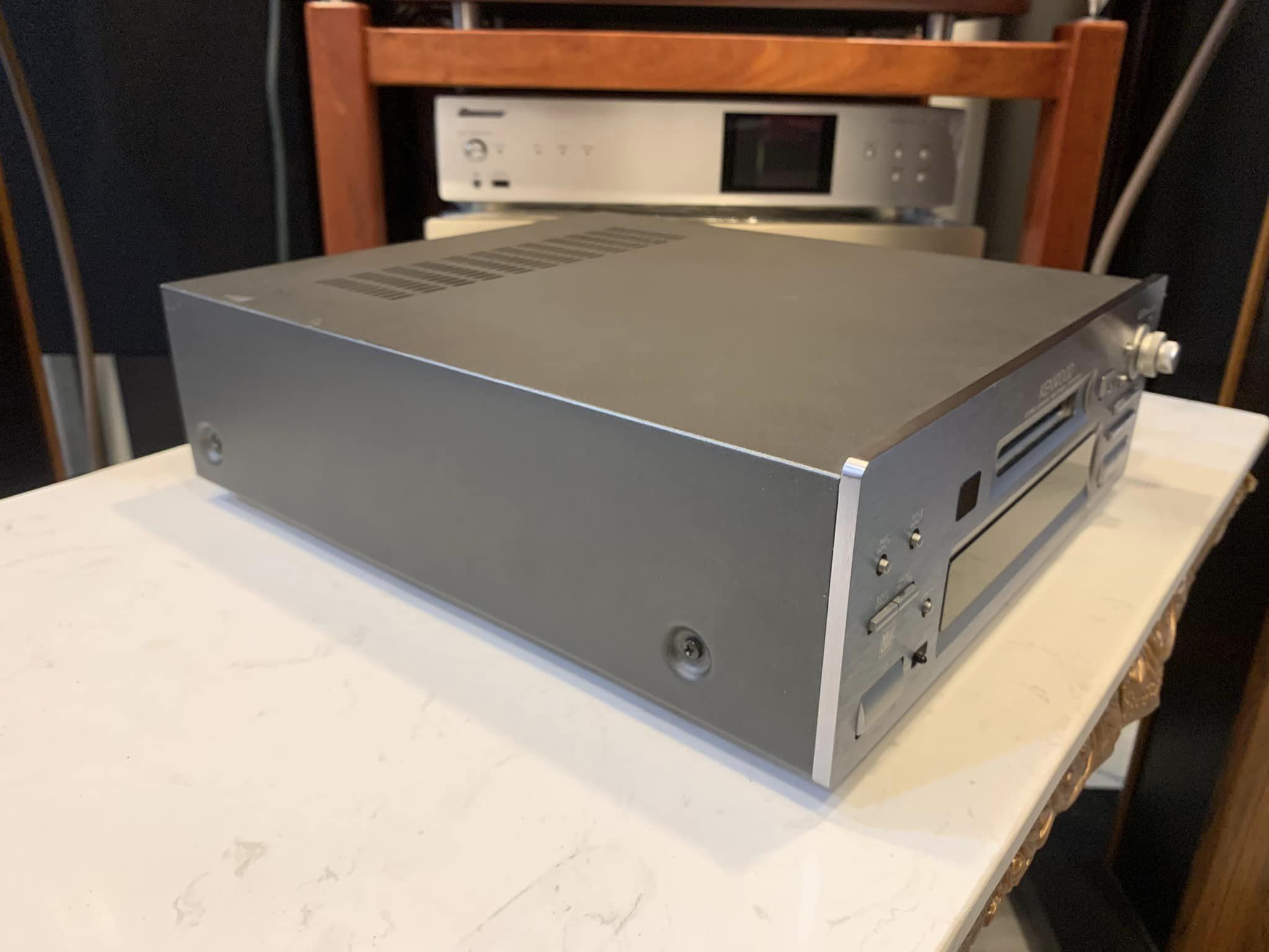 MD Kenwood 7002/7002S - Hàng mới về