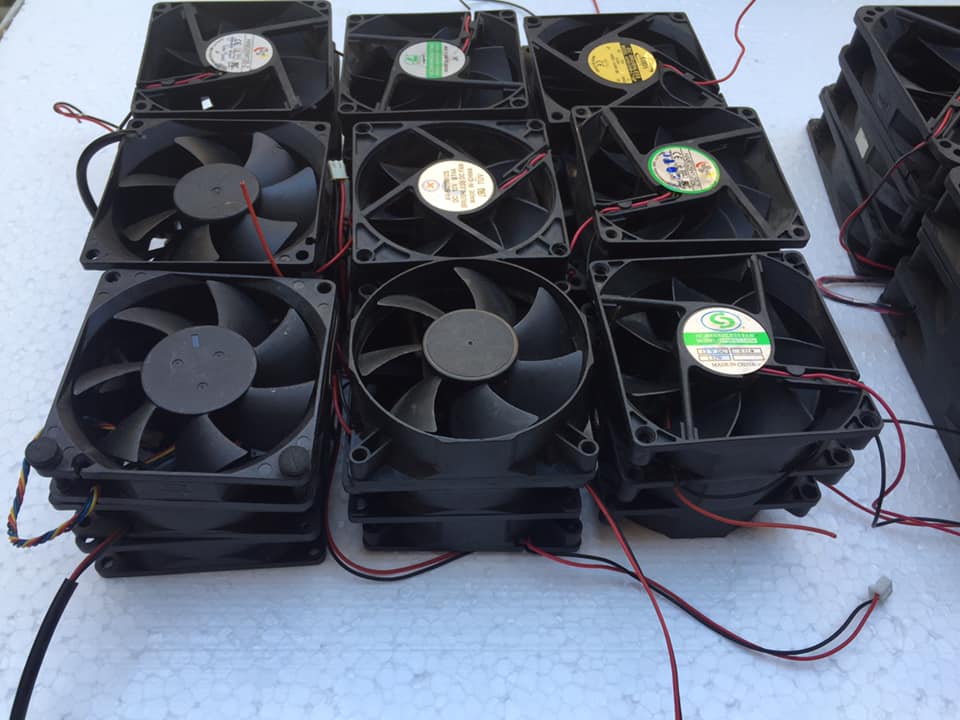Fan Quạt tản nhiệt 12V 8x8x2cm