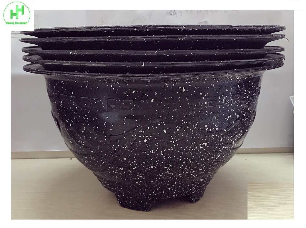5 Chậu Nhựa Trồng Hoa, Cây Cảnh Giả Đá Đen Cường Hằng T380