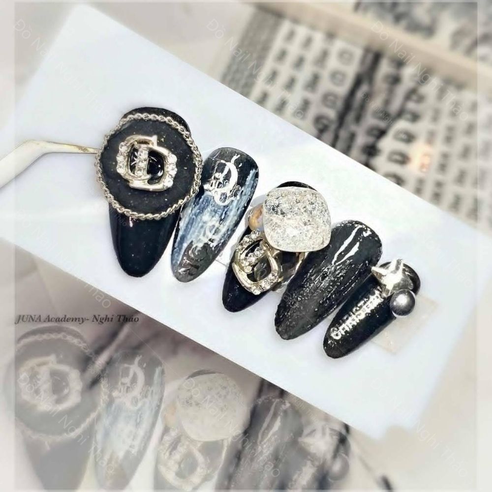 Charm xích Nghi Thảo trang trí móng nail