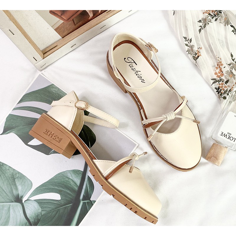 Sandal Nữ ULZZANG Bít Mũi Đế Thấp 3 Phân
