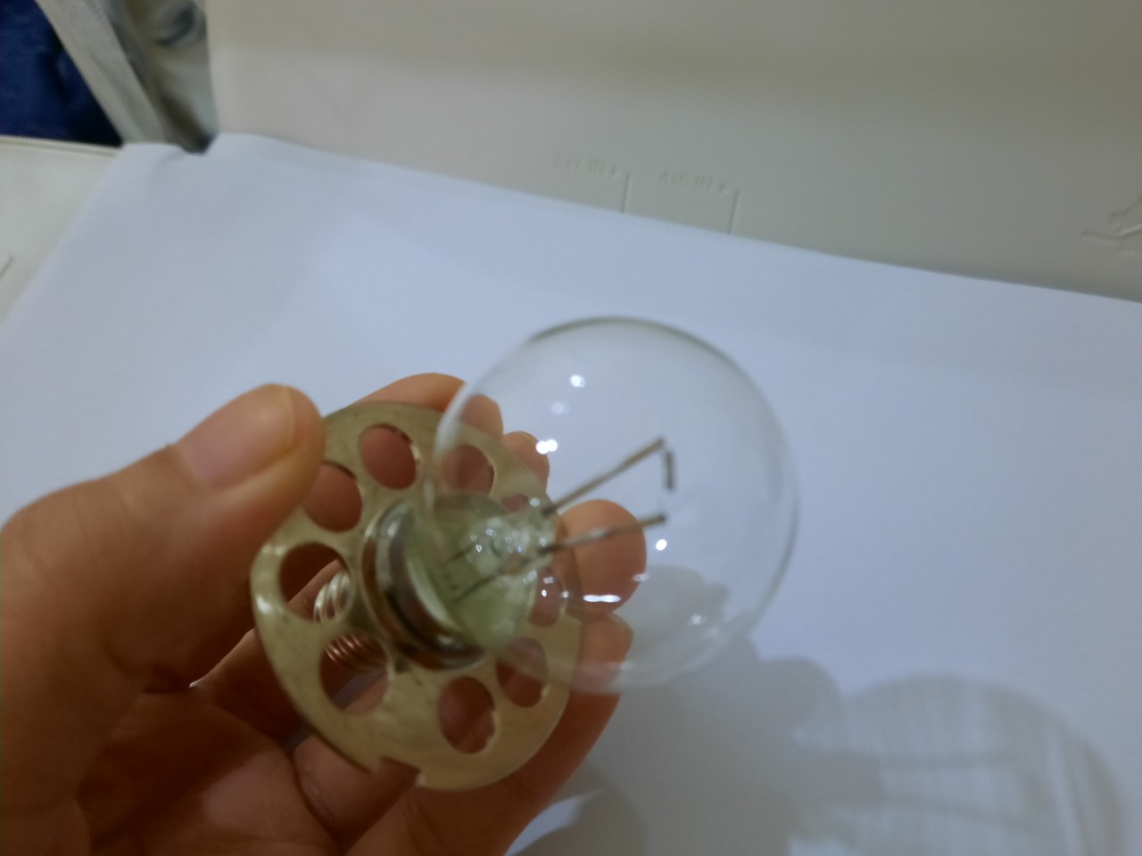 Bóng đèn sinh hiển vi khám mắt 6v 27w p44s
