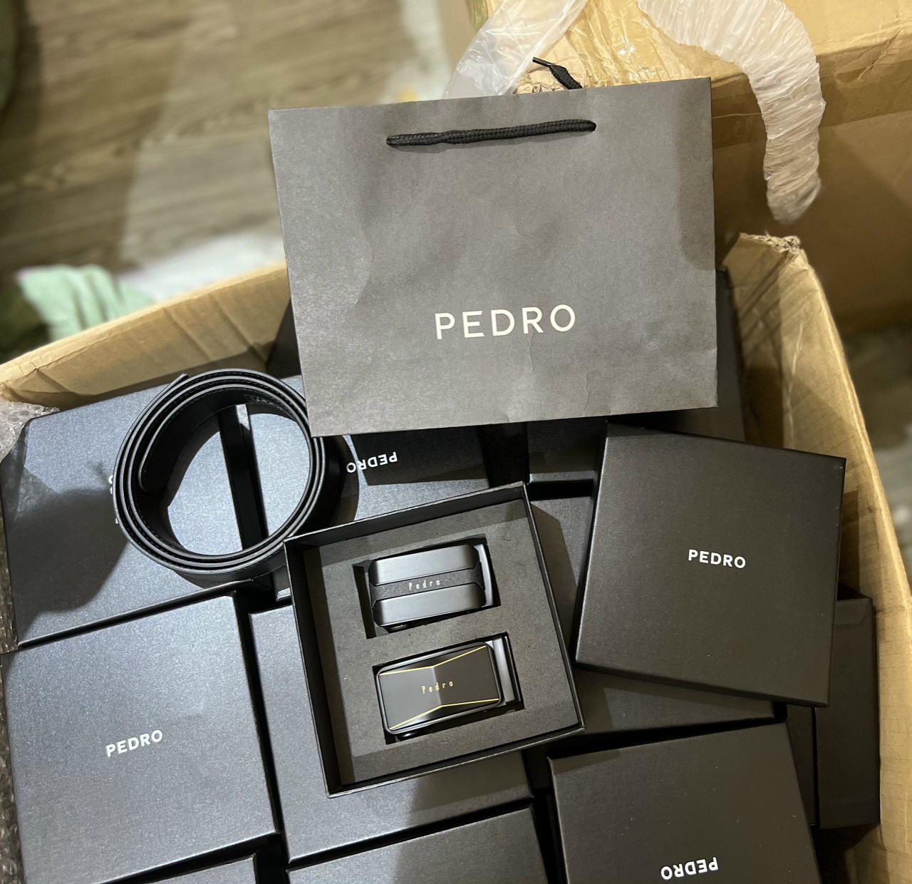 Thắt lưng nam 2 mặt PEDR0 fullbox túi giấy hãng