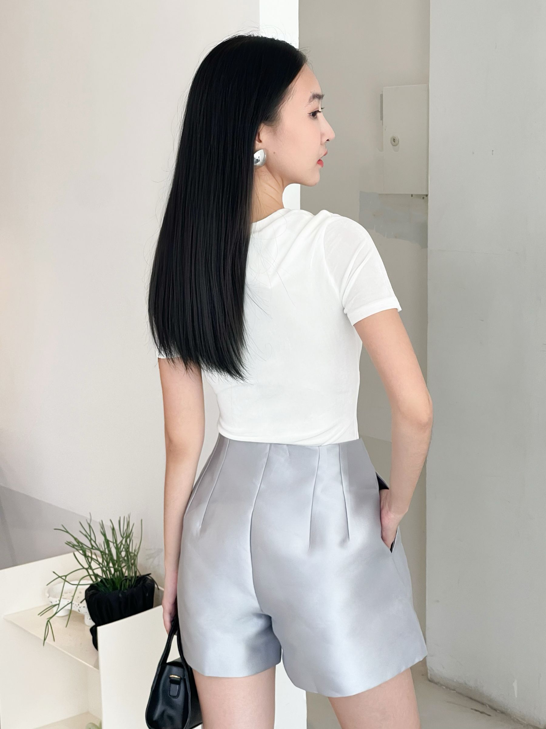 JOVEN Quần Short Cạp Cao Dáng Chữ A 2 Ly Basic Trẻ Trung