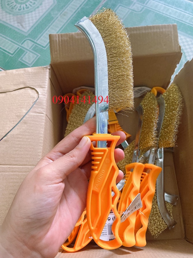 Máy hút bụi 0.5L dùng pin 20V total ( không kèm pin & sạc) TVLI201261