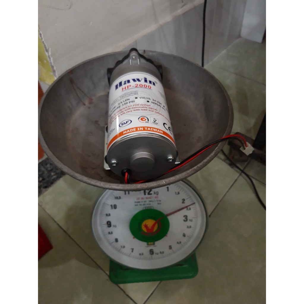 Máy phun sương HP-2000 kèm nguồn 29V hiệu Hawin (Phun từ 20 đến 50 Béc)