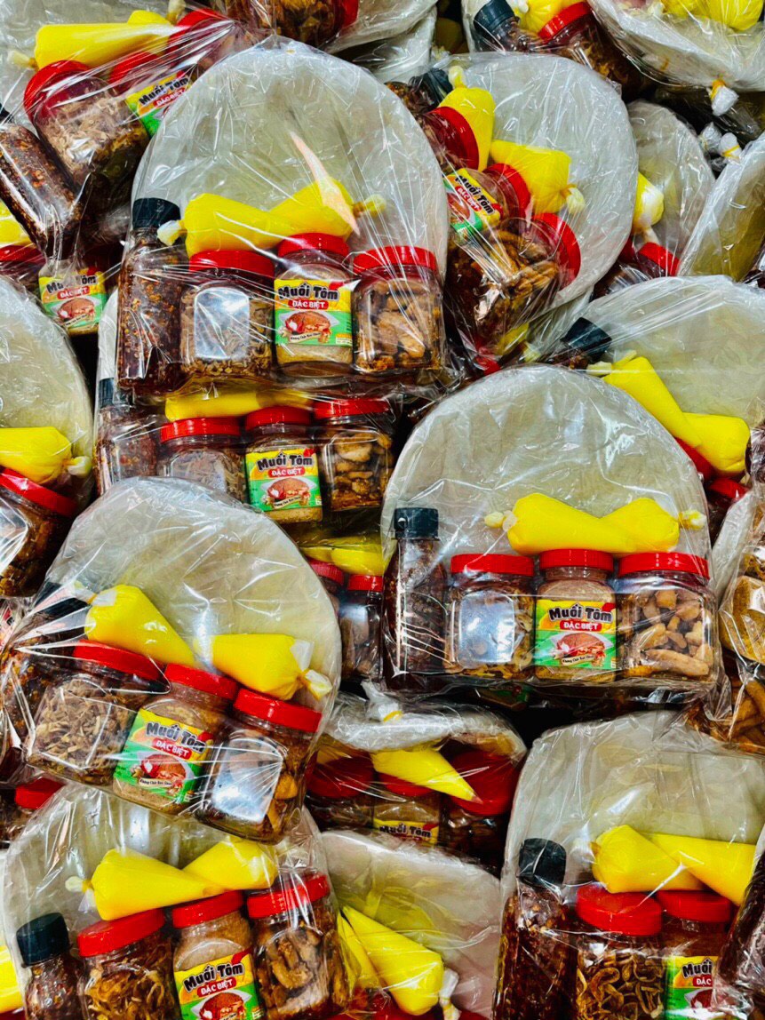 Combo đặc biệt 850g Bánh tráng phơi sương có tóp mỡ 6 món gồm . Đặc sản Tây Ninh. Ăn vặt Thanh Trúc 3