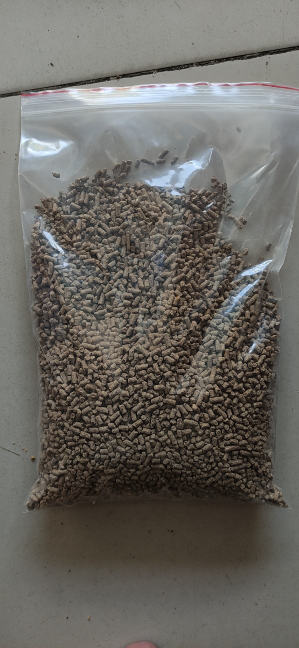 [Hàng Chính Hãng]  Cám hỗn hợp cho gà đẻ ( Cám con cò) C24 ( 1 kg )
