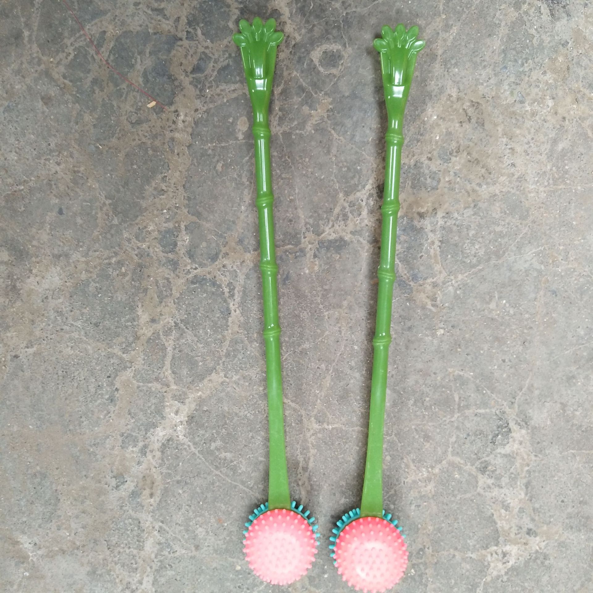 [HCM]Cây đấm bóp gãi lưng 2in1 đốt tre (nhựa giả đá) - Cây đấm lưng