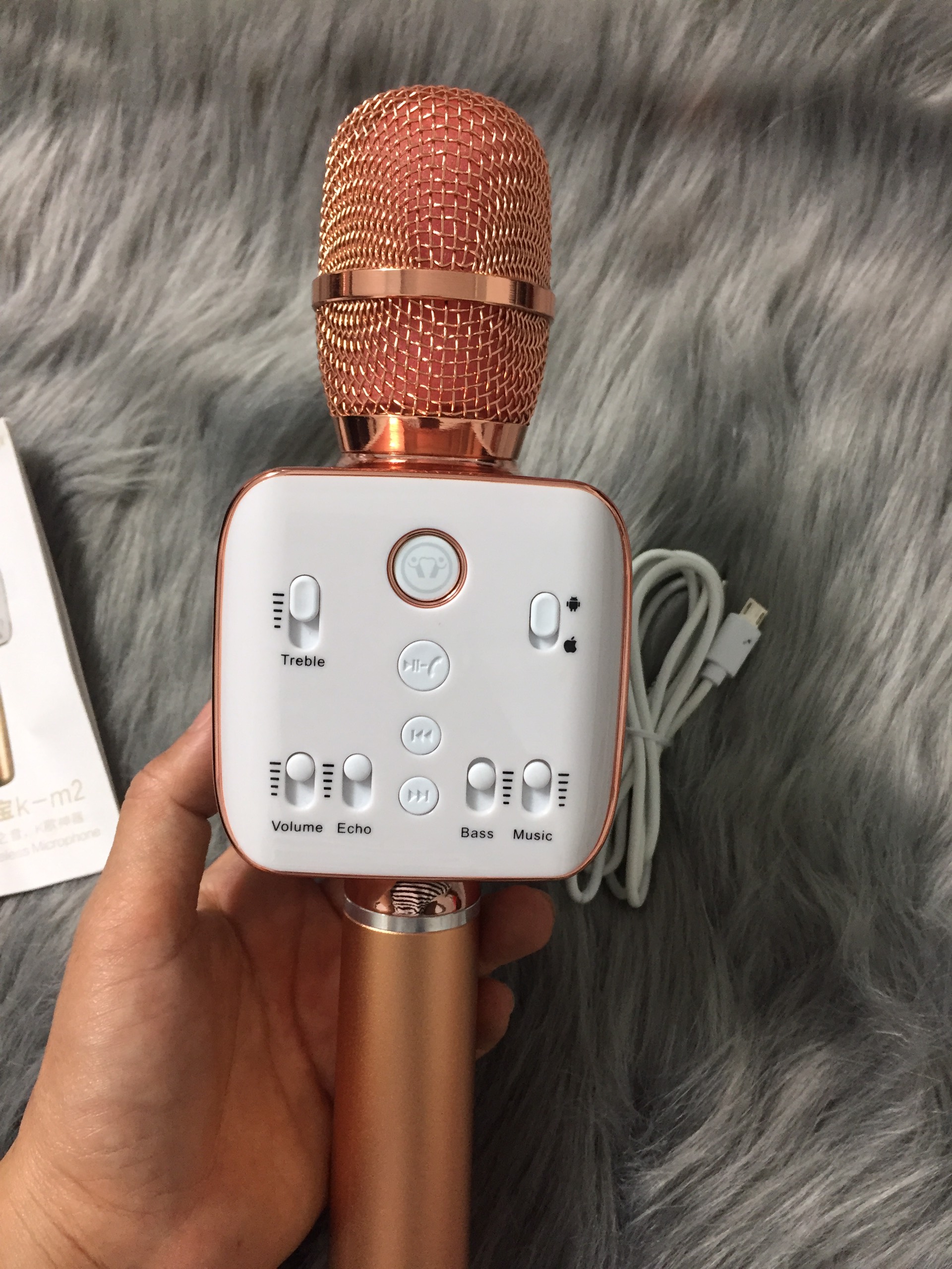Micro karaoke kèm loa bluetooth M2