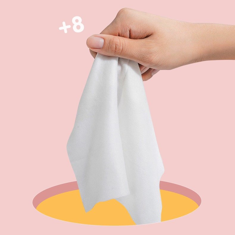 Khăn Giấy Ướt Mini Bỏ Túi Tiện Lợi (Set 8 Gói 64 tờ)