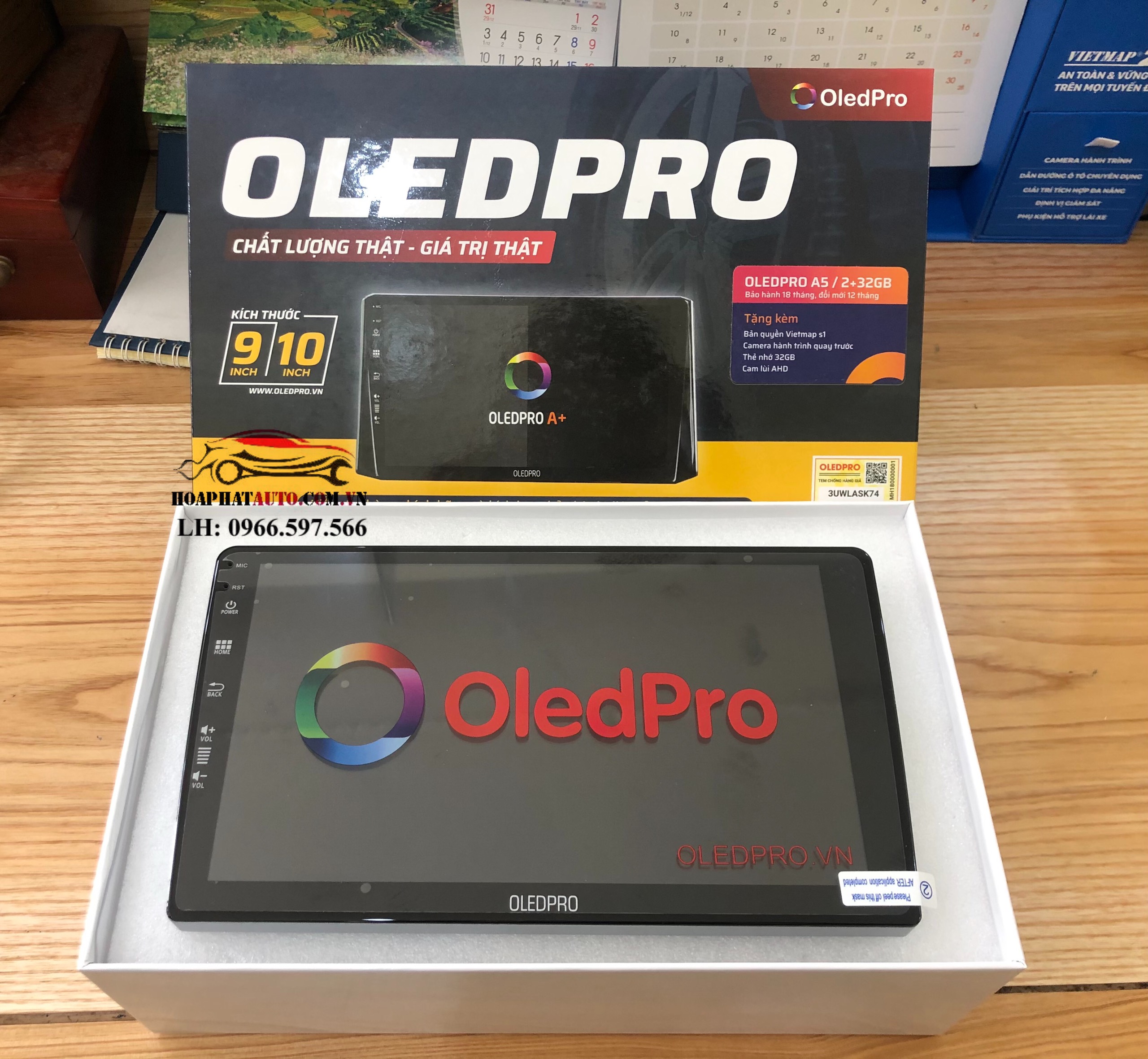 Combo Màn Android OLEDPRO A5 (Tặng Camera Trước - Lùi + Thẻ nhớ 32G)