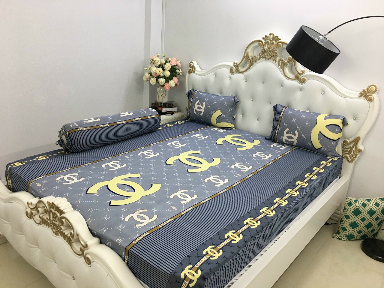 [Hcm]High-Quality Korean Elastic Sheet Set {4 Pieces} Sheet and 3 Pillowcases