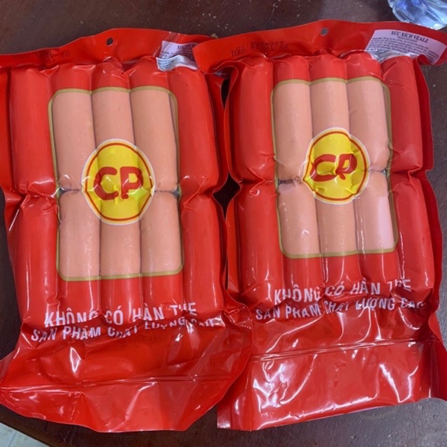 1 gói xúc xích CP VEAL 500g (10 chiếc-Date luôn mới)