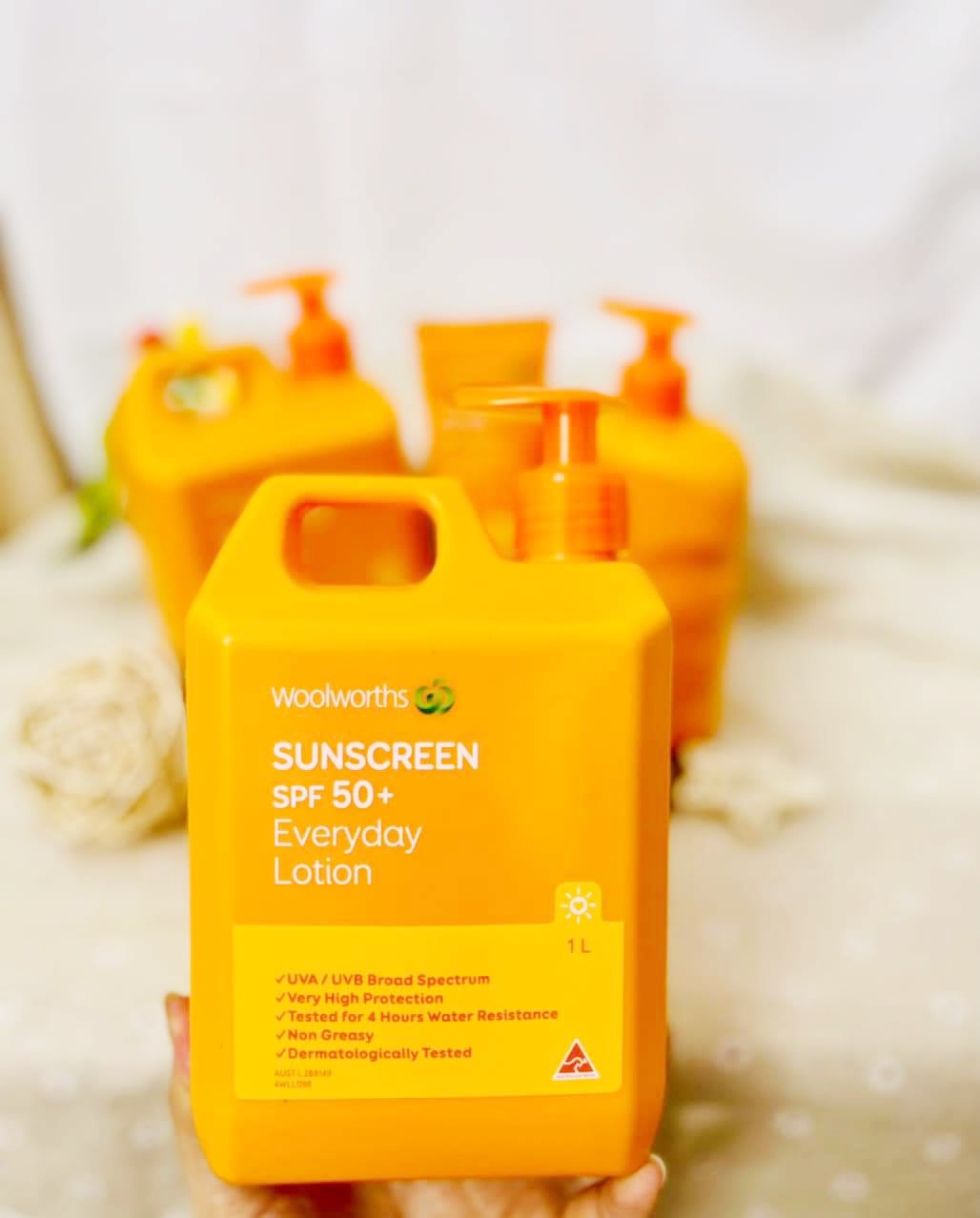 Kem chống nắng woolworths sunscreen spf50+ everyday lotion của úc