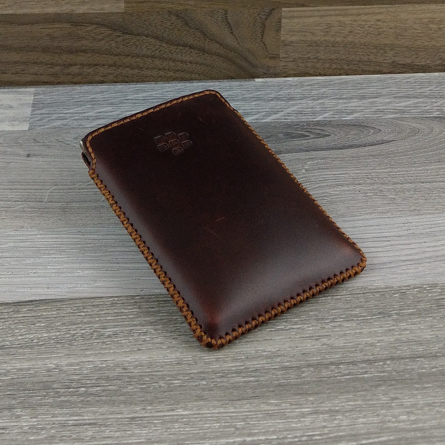 Bao Da Rút Blackberry Passport silver Style Da Bò