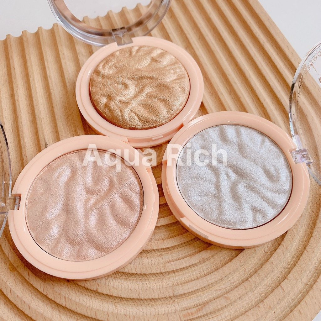 Phấn Highlight Bắt Sáng Siêu Mịn Revolution Highlighter Reloaded 10g [Golden Lights - Raise The Bar - Just My Type]