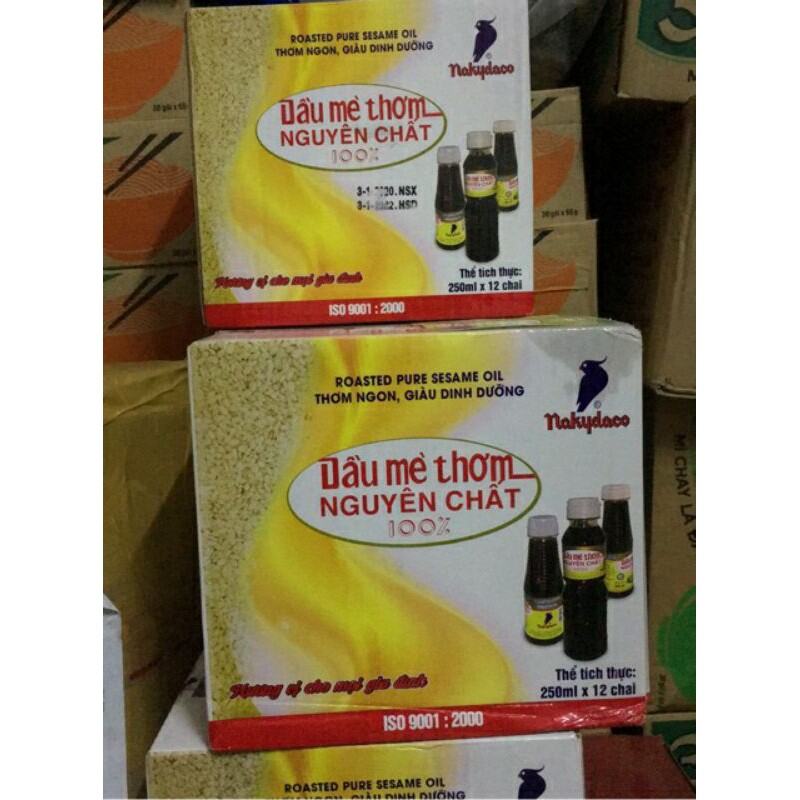 Dầu Mè Thơm NaKyDaCo 250ml.