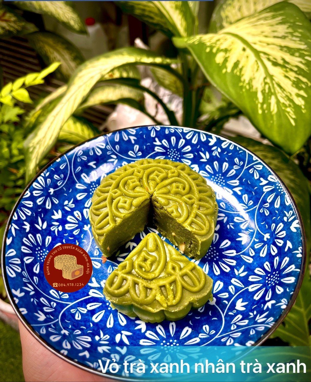 Bánh trung thu vỏ trà xanh nhân matcha