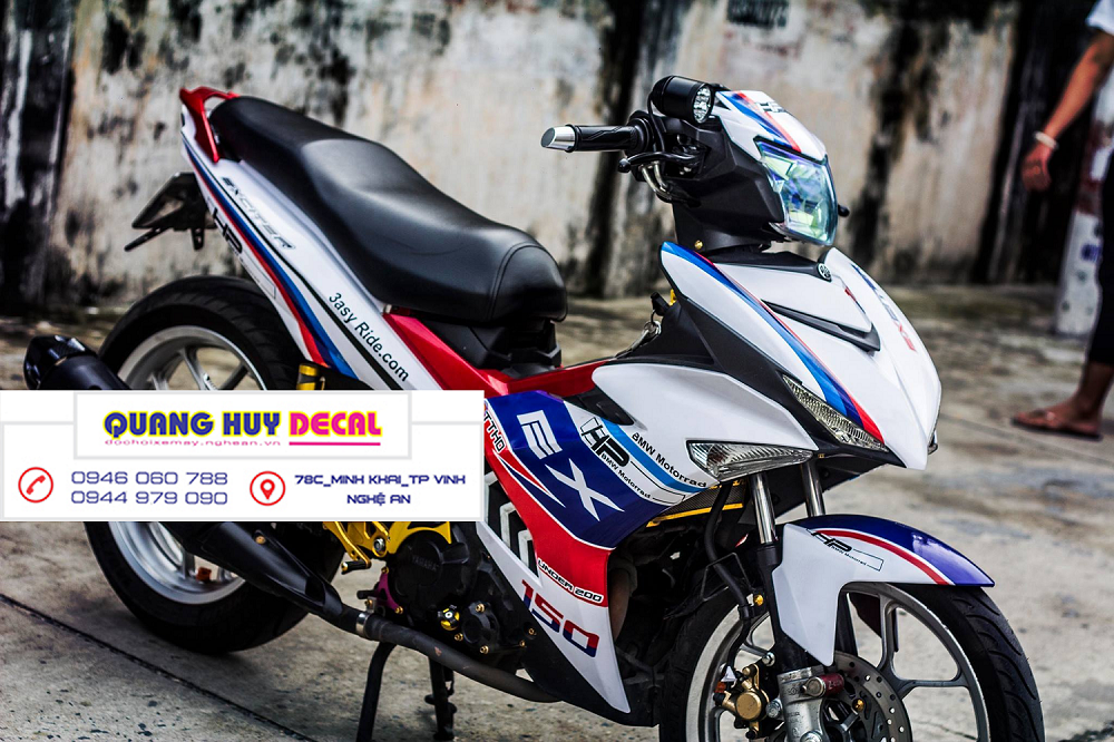 tem trùm xe máy Exciter 150 chế đẹp - giá rẻ - tem trắng sọc xanh đỏ