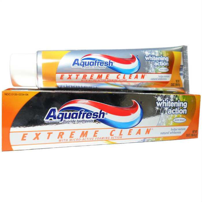 KEM  ĐÁNH RĂNG AQUAFRESH MỸ