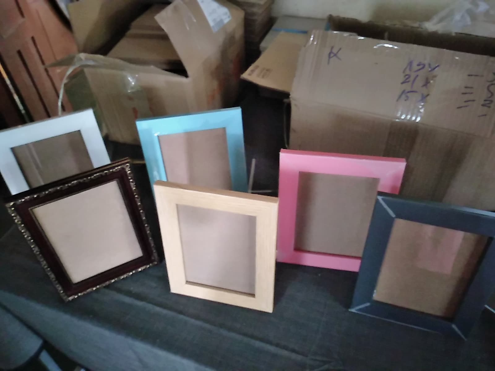 {Siêu rẻ}Khung Hình 9x13 treo ảnh - để bàn( TẶNG KÈM HÌNH )