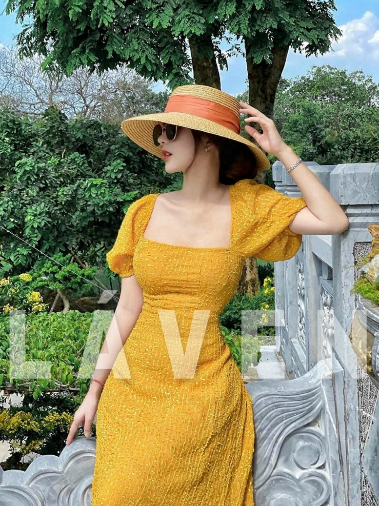 ( SALE SẬP SÀN) ĐẦM MAXI DÀI HỞ LƯNG XINH XẮN