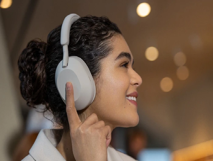 Tai nghe bluetooth chụp tai wh1000xm5 sử dụng để nghe nhạc-jl