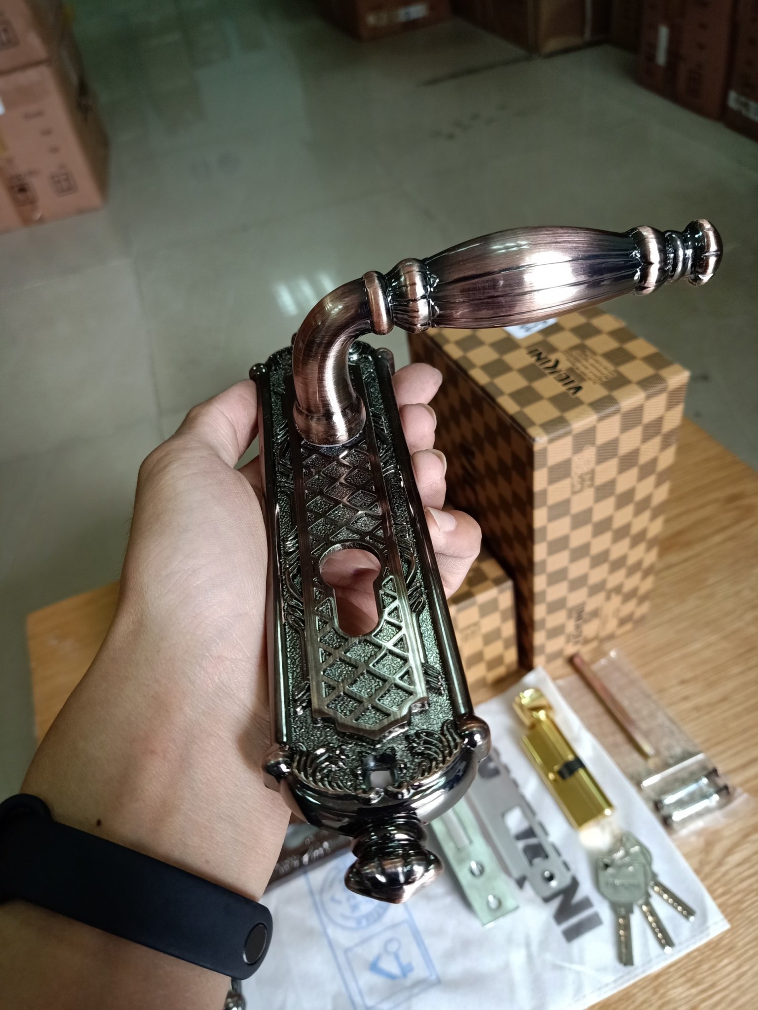 [HCM]Khóa tay gạt VICKINI 32891