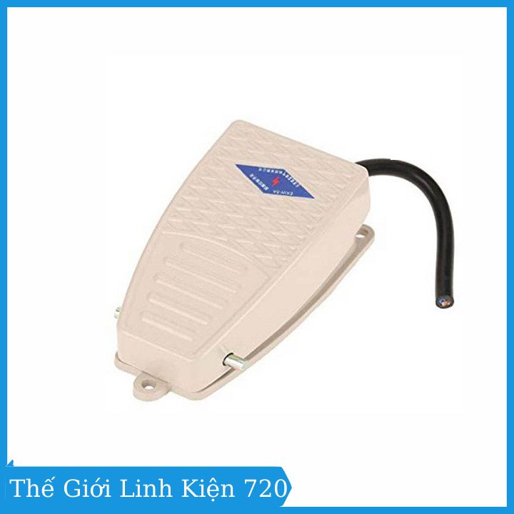 Công tắc bàn đạp chân EKW 220V AC 5A