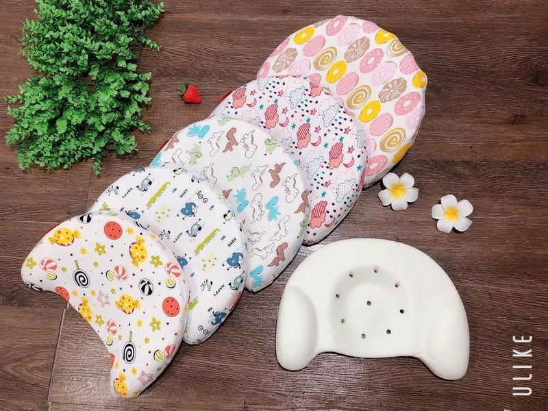 Gối cao su non chống bẹp đầu cho bé