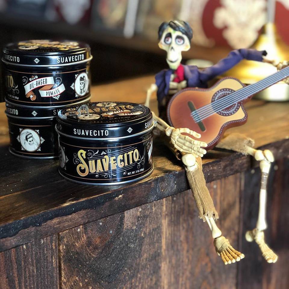Sáp vuốt tóc Suavecito Oil Based Pomade + Tặng quà