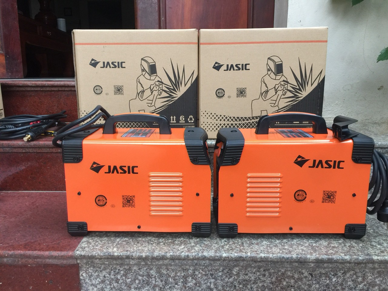 máy hàn jasic arc 250a