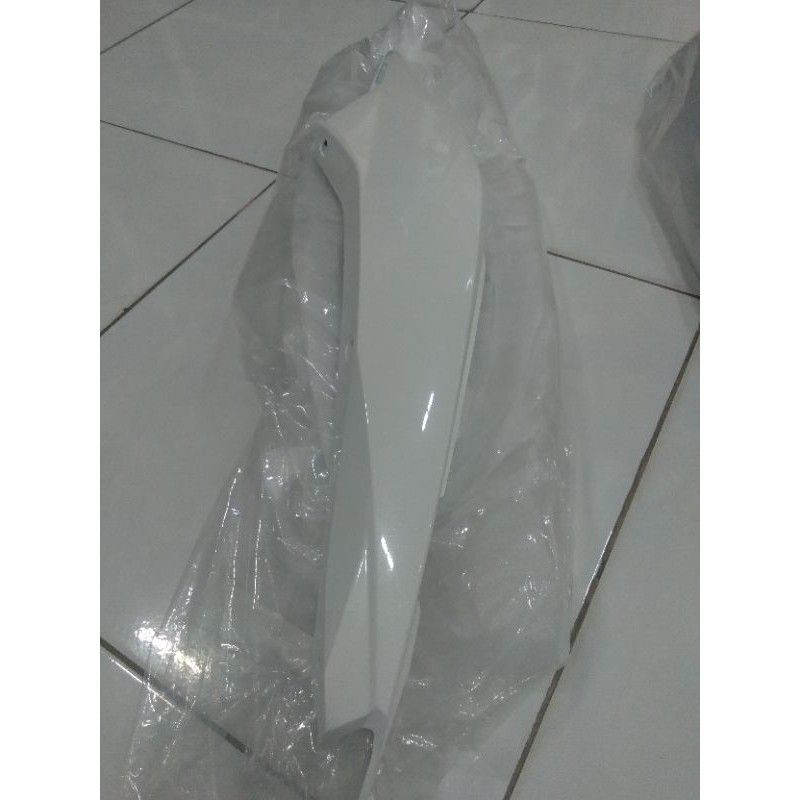 A Ốp sườn Exciter 150 chính hãng yamaha