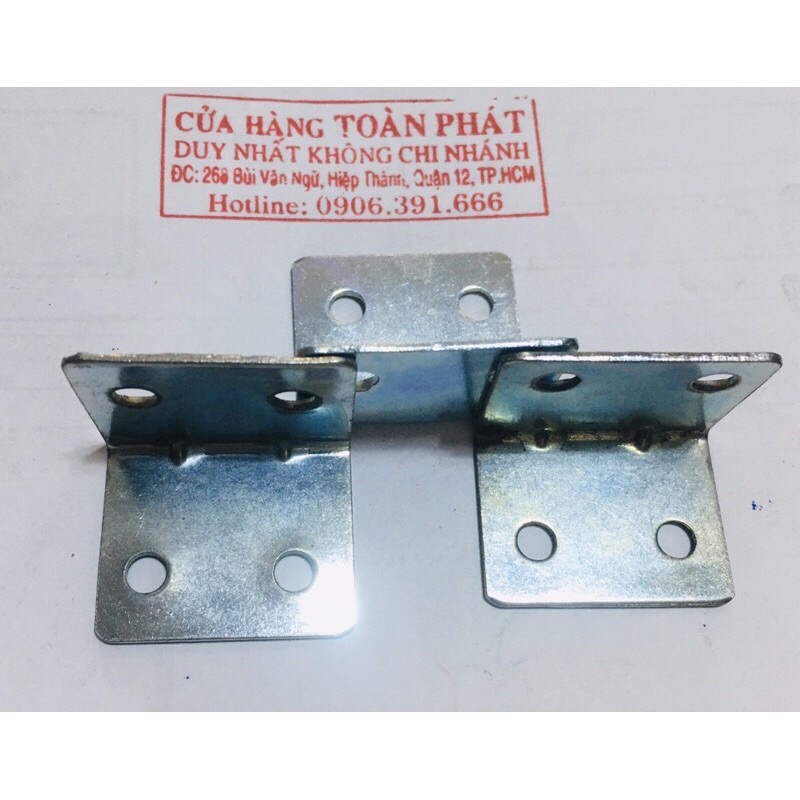 ke sắt góc vuông 3,5cm | 4 lỗ