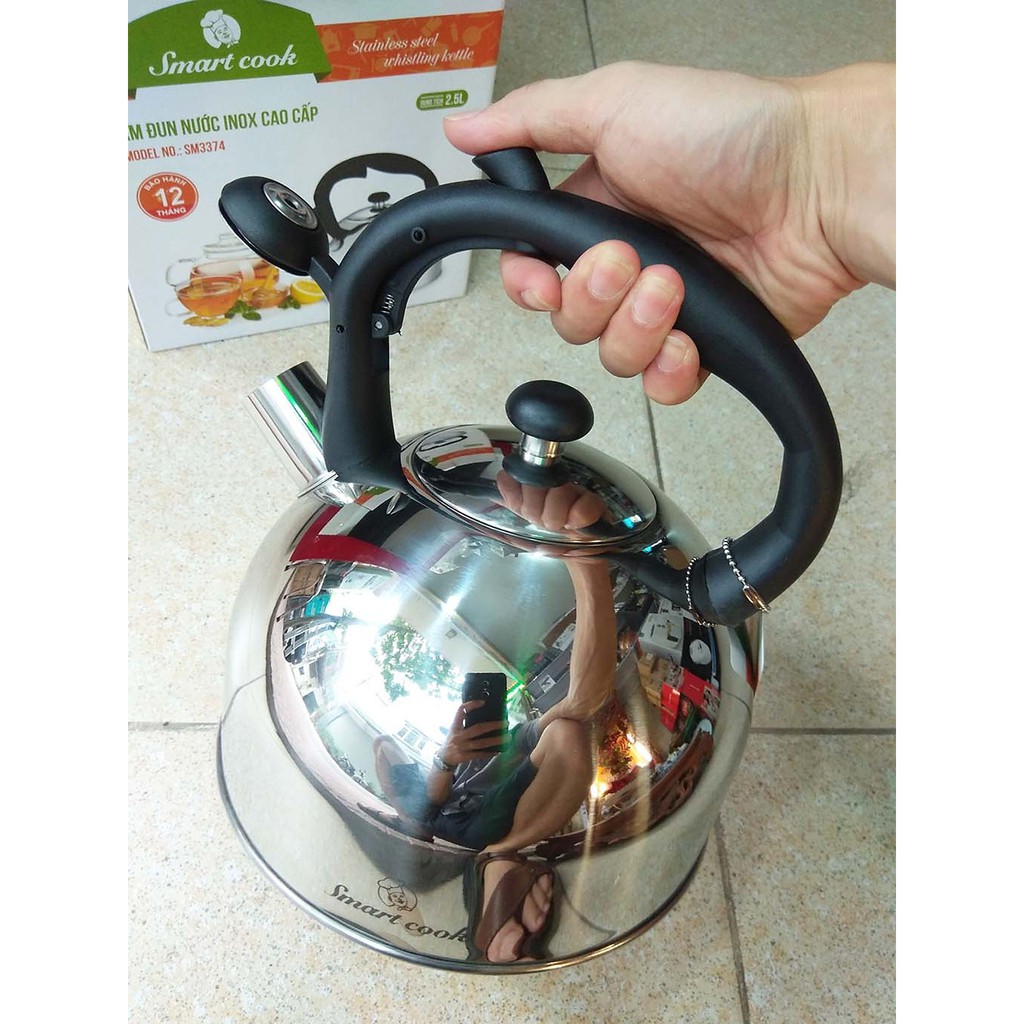 Ấm đun nước siêu tốc SMARTCOOK 2.5L SM3374 (Giá áp dụng giao tại HN, HCM& các tỉnh liên hệ shop)