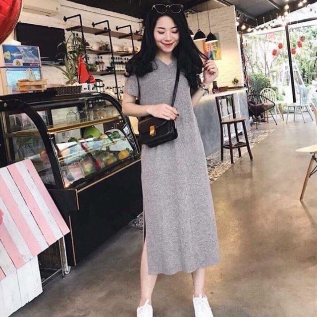 Váy suông dáng dài cổ v chất đẹp xẻ chân