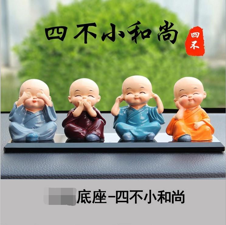 Tượng tứ không để xe ô tô