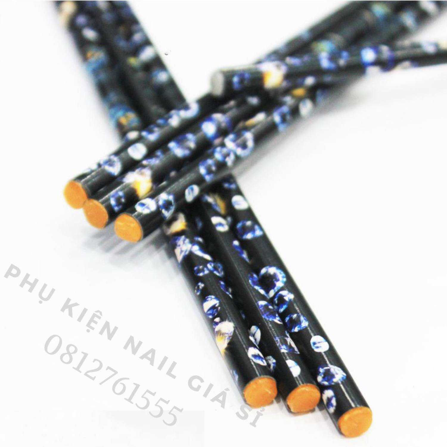 Bút chấm đá , hút đá nail