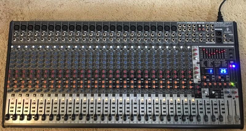 BÀN MIXER SÂN KHẤU BEHRINGER SX 3242FX